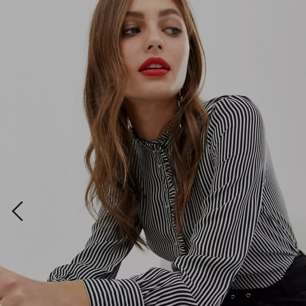 Ruffle Edge Blouse in Stripe